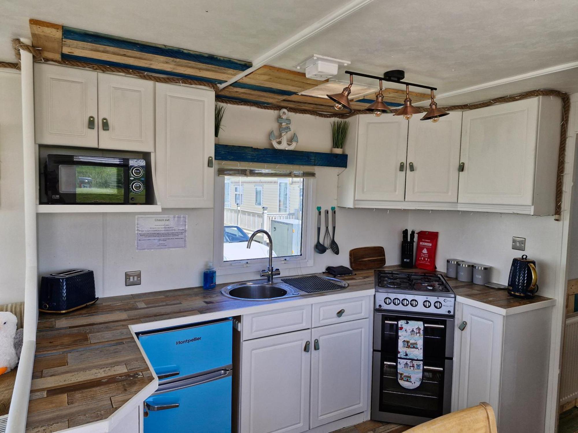 Driftwood Cabin - Dog Friendly Anderby Creek Εξωτερικό φωτογραφία